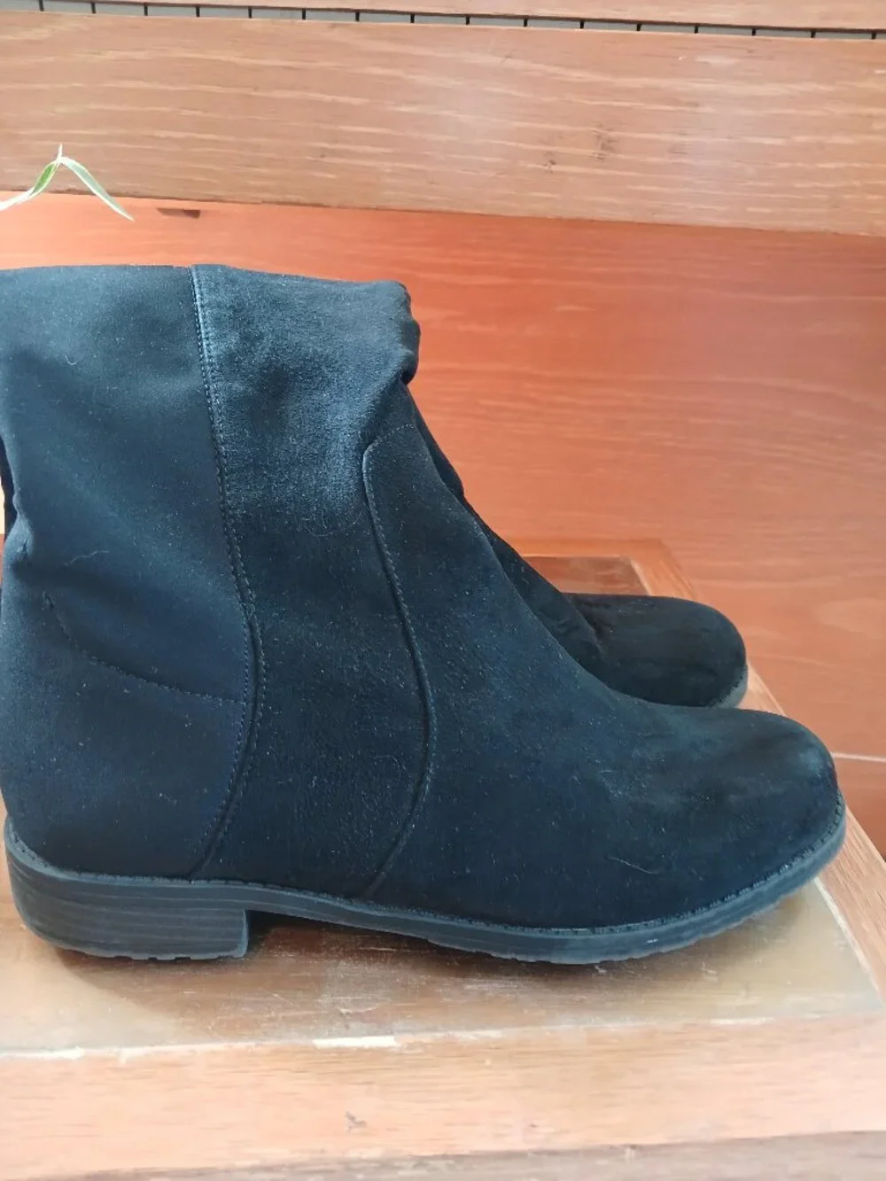 Unisa Knee-hi Boot